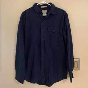 L.L. Bean Men’s Medium navy button down shirt ll bean
